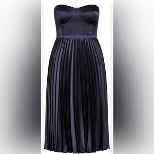 NWT City Chic Gianna Strapless Bustier Pleated Satin Maxi Dress Navy 18W Formal